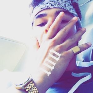 Meet your Posher, Deago